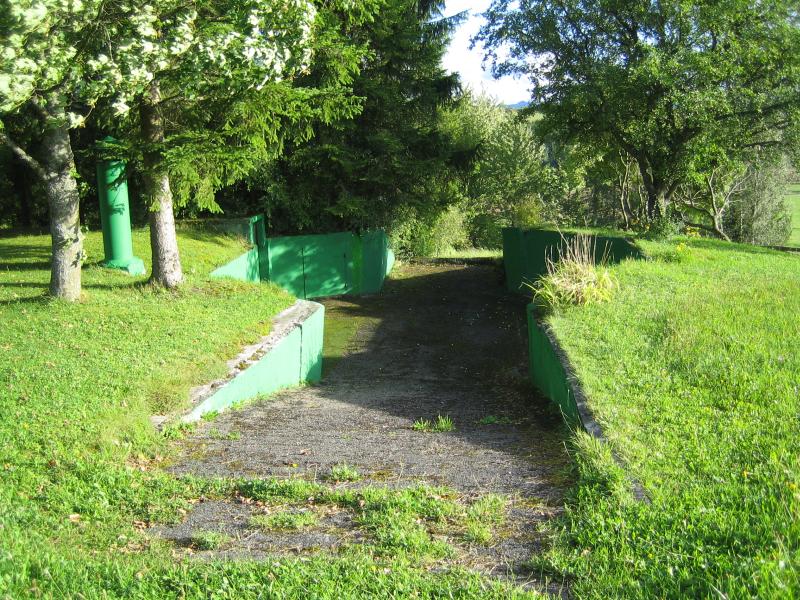 Flak-Stellung Feckenhausen - Hier ist sehr schön der achteckige Grundriss erkennbar